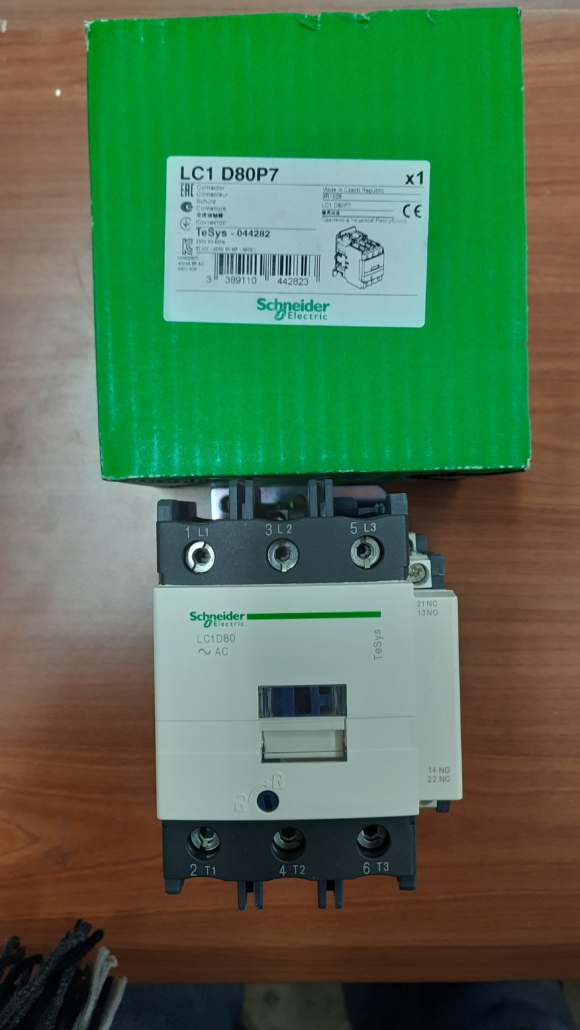 Schneider Electric Contactor LC1D80R7C – 80A, Coil 440V, 50/60Hz, New