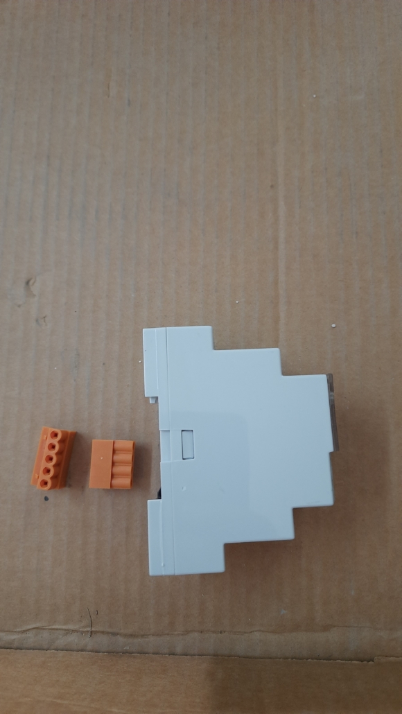 RD5 GE Relay Earth Fault Ref.704169 220VAC - Panels and Parts Shopping