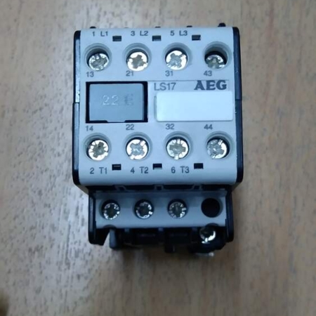 AEG LS17 Contactor, model 910-302-677, a new, rectangular electrical component with multiple terminals.
