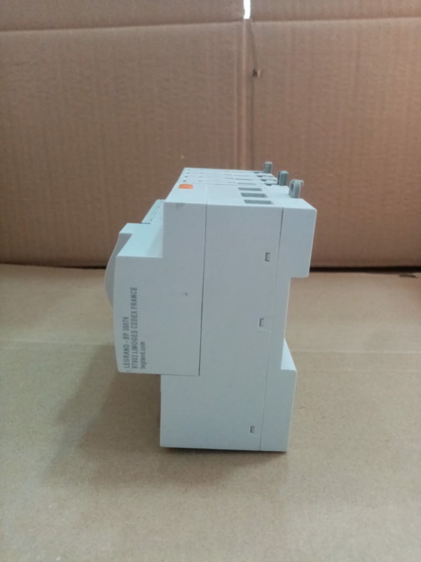 LEGRAND Combined MCB 63A 4 Pole with Earth Leakage 300mA - Image 5