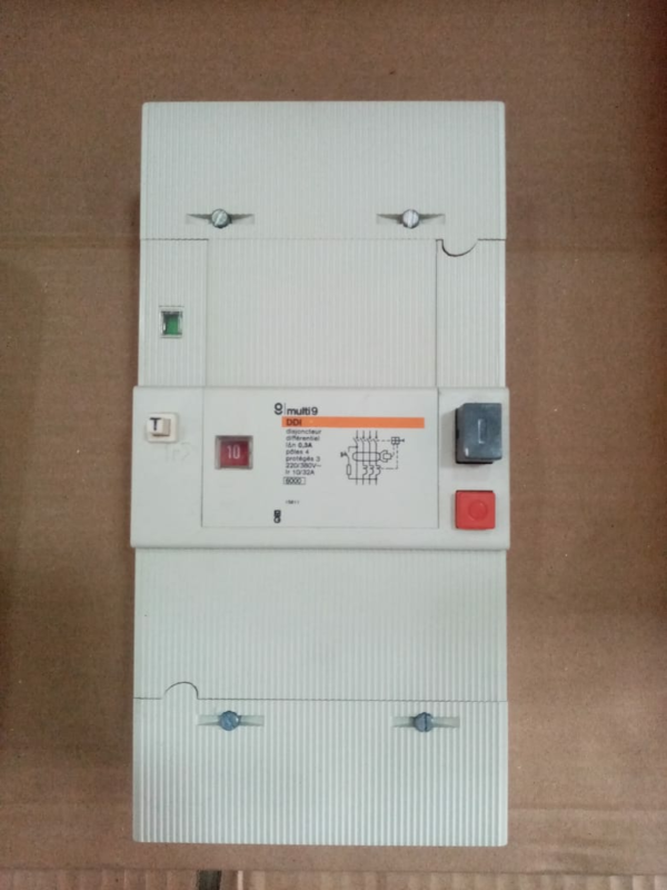 MERLIN GERIN Multi9 DDI 10A 300mA 4 Pole With Box