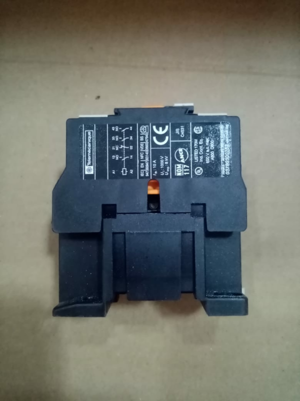 TELEMECANIQUE CA2DN31F7 CONTROL RELAY 110V 50/60Hz - Image 5