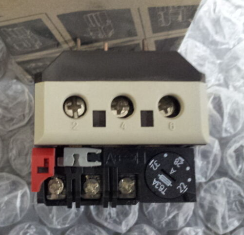 AEG b27-2  22-32A Thermal Overload Relay 910-341-258